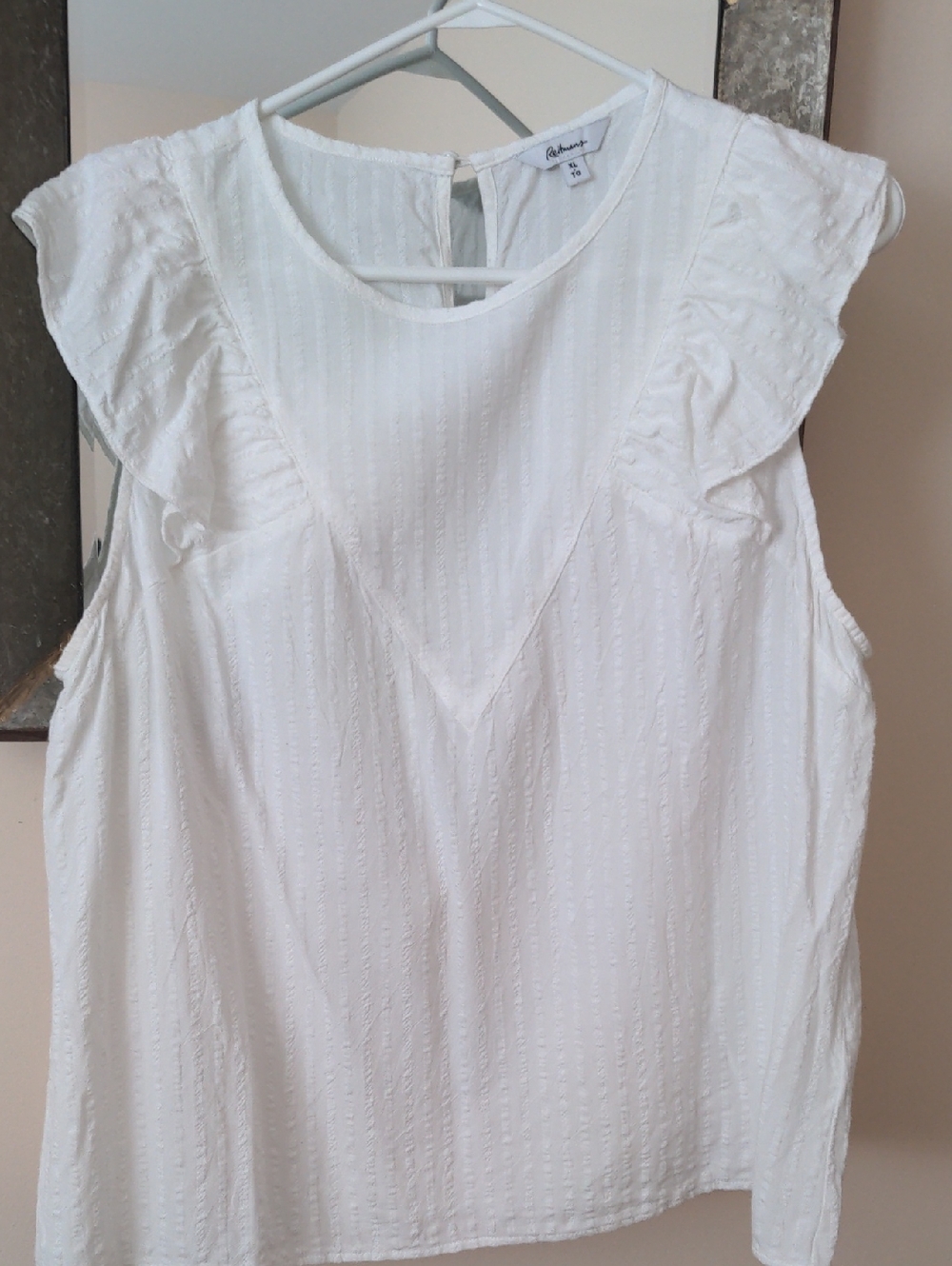 Reitmans White Sleeveless Blouse with Ruffle Shoulders